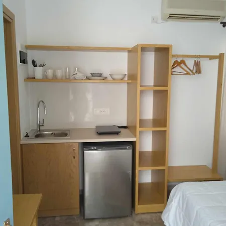 Hotel Avra Myrties