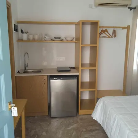 Avra Hotel